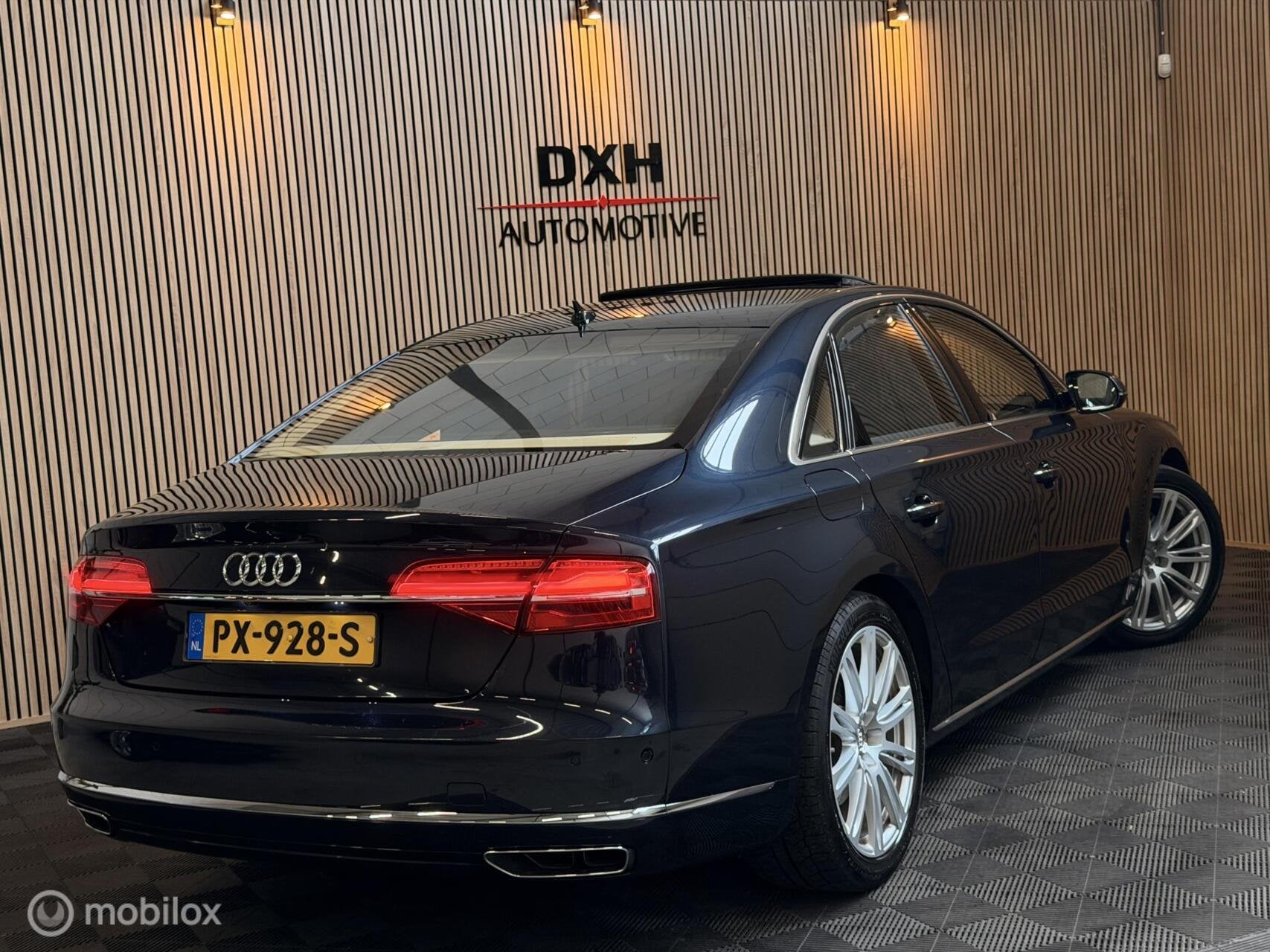Audi A8 3.0 TDI Quattro PL+ Facelift B&O SOFTCL HUD ACC 360C, Auto's, Audi, Automaat, Gebruikt, 258 pk, Blauw