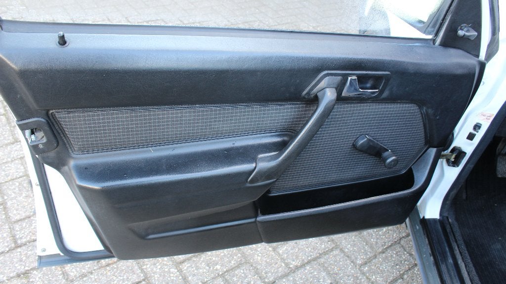 Mercedes-Benz 190-Serie 2.0 D 1986 Wit, foto 11