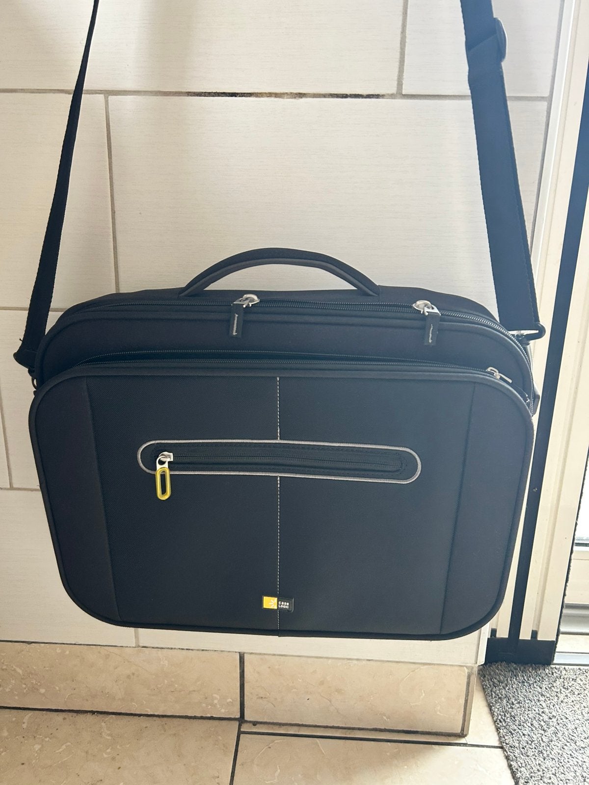 Case Logic - 18.4 inch laptoptas - Nieuw., Computers en Software, Laptoptassen, Ophalen of Verzenden, 17 inch of meer, Zo goed als nieuw