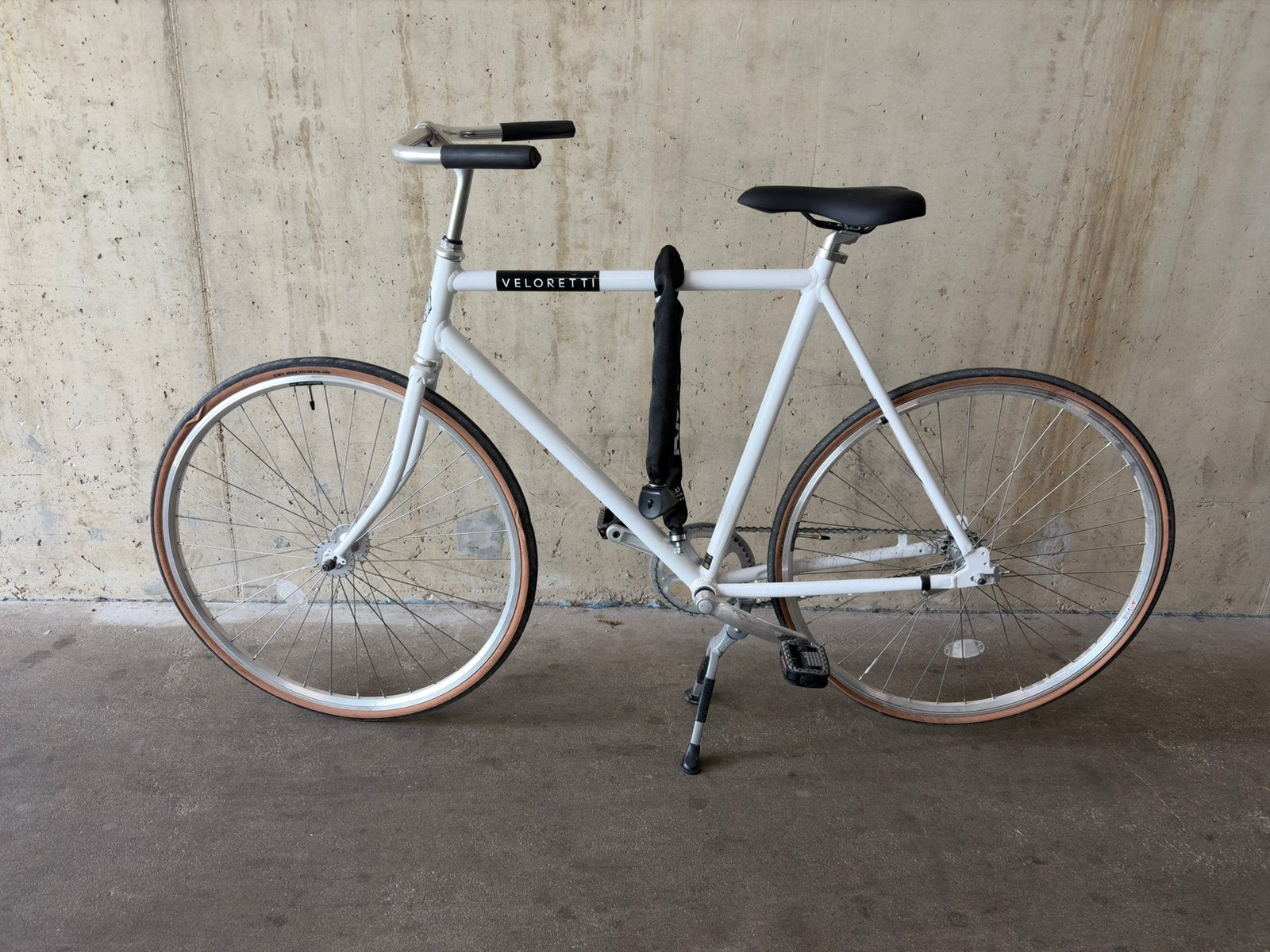 Veloretti Berlin Wit Stadsfiets met Kettingslot, Ophalen