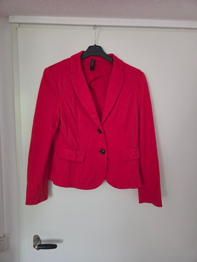 Marc Cain Rood Tricot Jasje Maat N4 (38/40), Kleding | Dames, Maat 38/40 (M), Marc Cain, Ophalen of Verzenden, Zo goed als nieuw