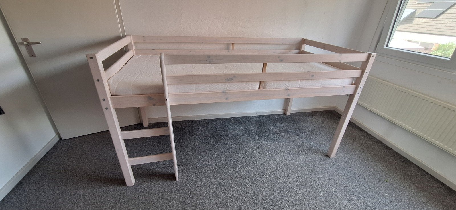 Halfhoogslaper 'Ties' inclusief matras, Ophalen, Gebruikt, Eenpersoons, Minder dan 160 cm