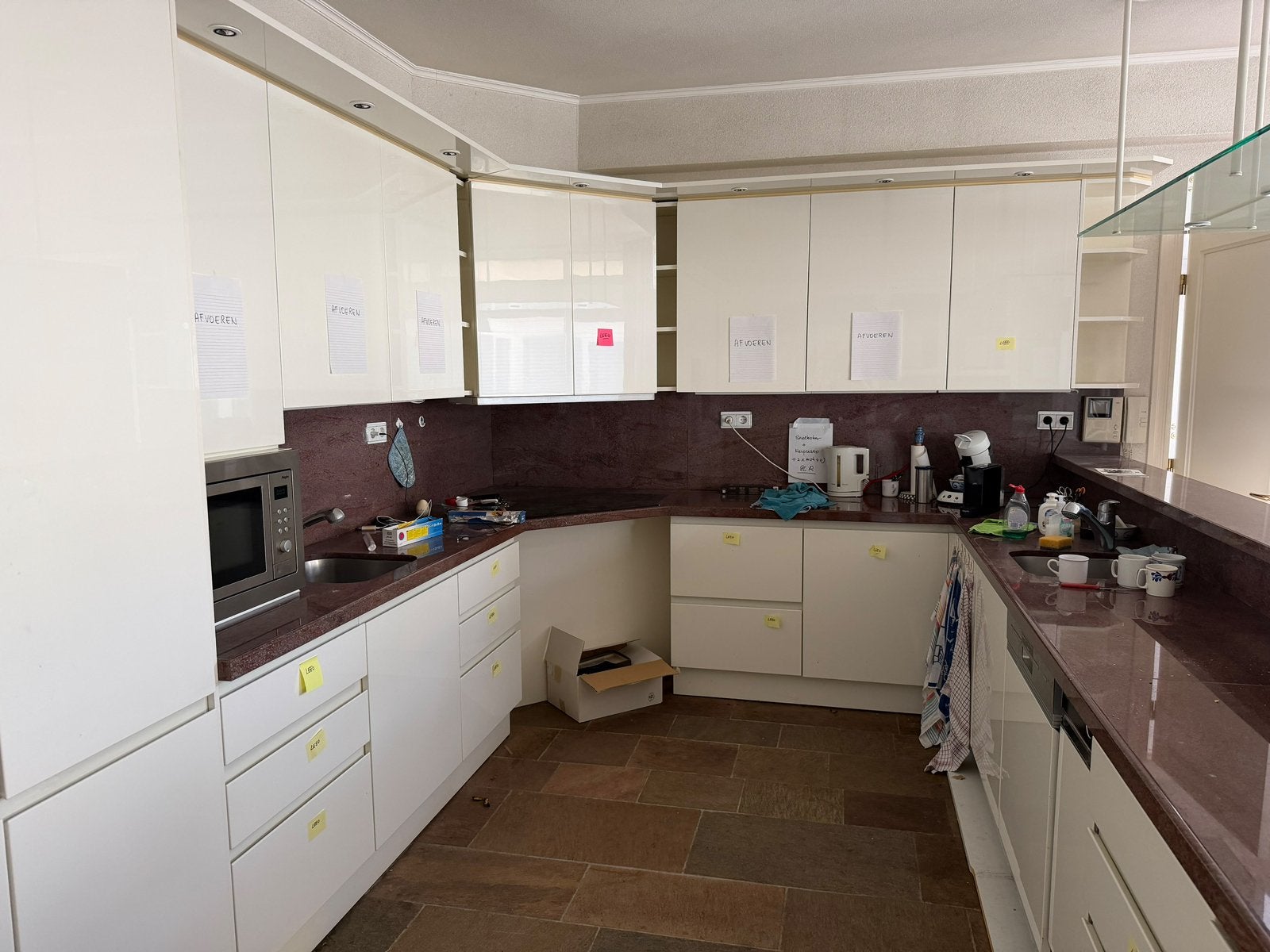 Complete witte keuken, demonteren&ophalen in Zwijndrecht, Ophalen, Gebruikt, U-keuken, Wit