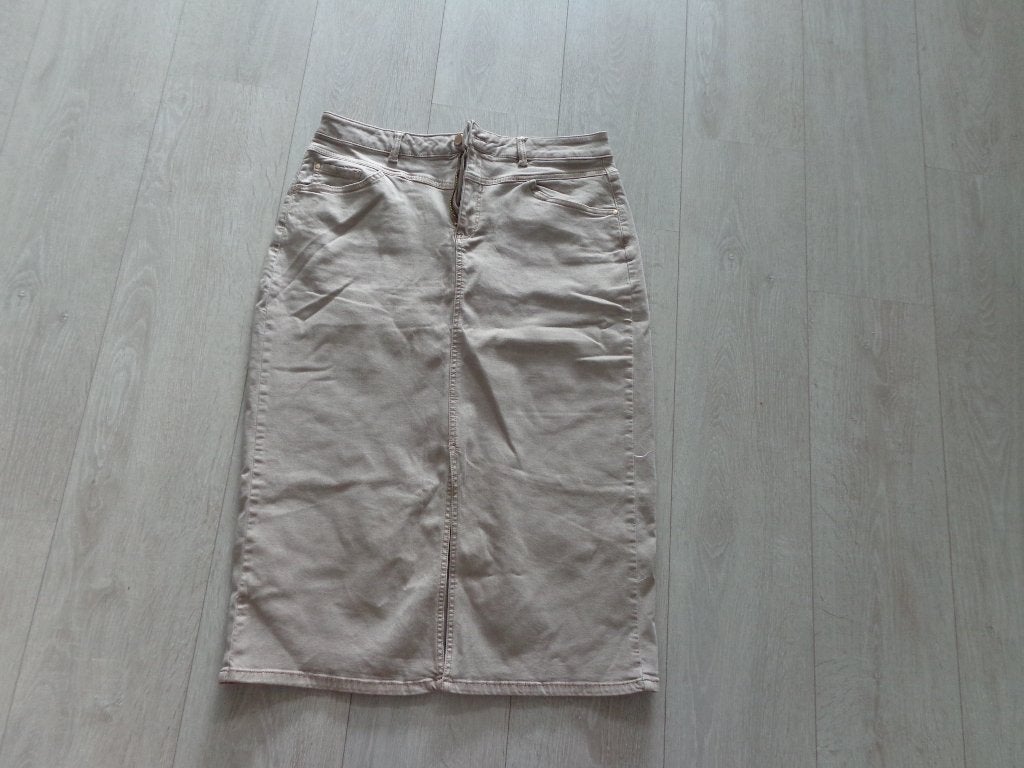 beige/bruine spijkerrok van Vila, maat XL, Beige, Maat 46/48 (XL) of groter, Ophalen of Verzenden, Zo goed als nieuw