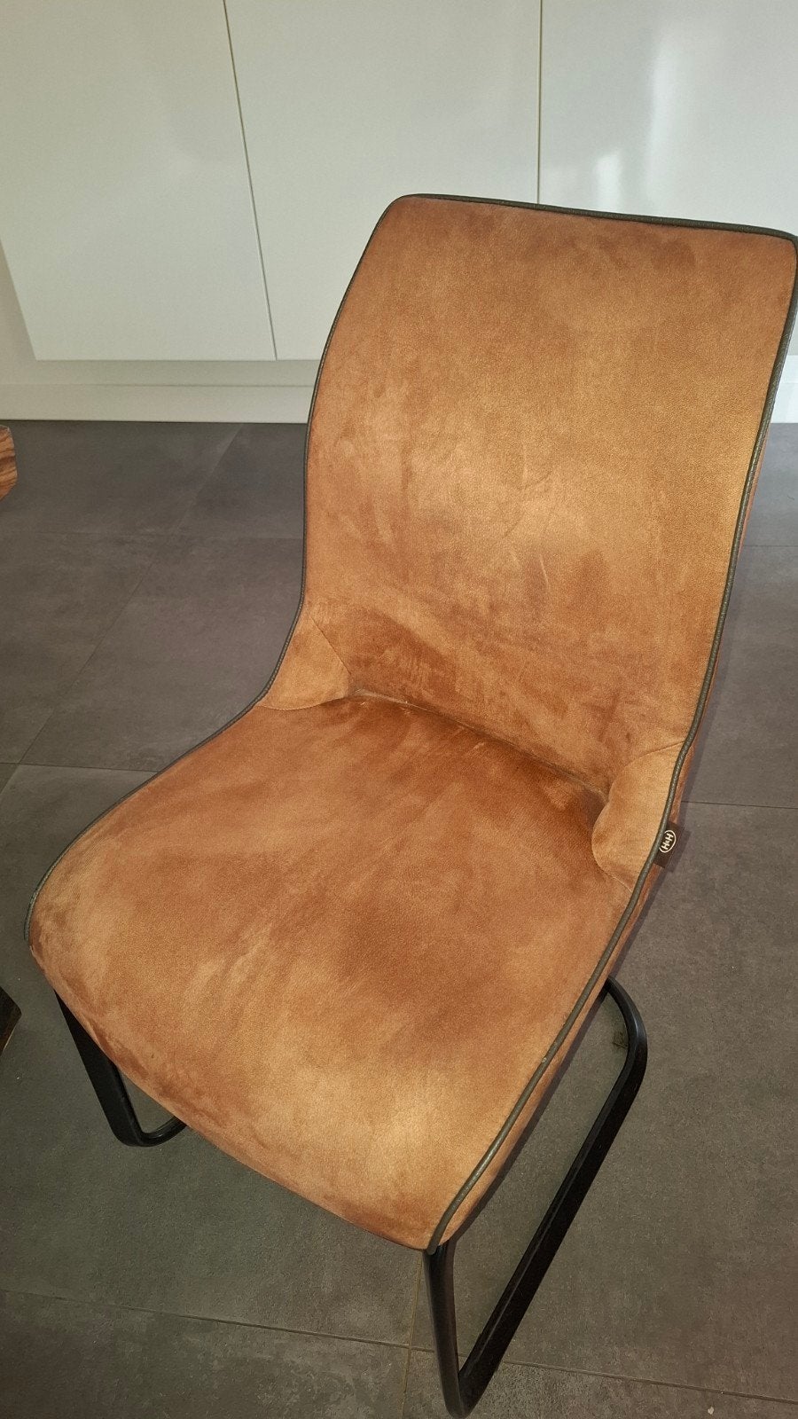 Henders & Hazel cognac microvezel stoelen (per stuk/set), Huis en Inrichting, Stoelen, Ophalen of Verzenden, Bruin, Vijf, Zes of meer stoelen