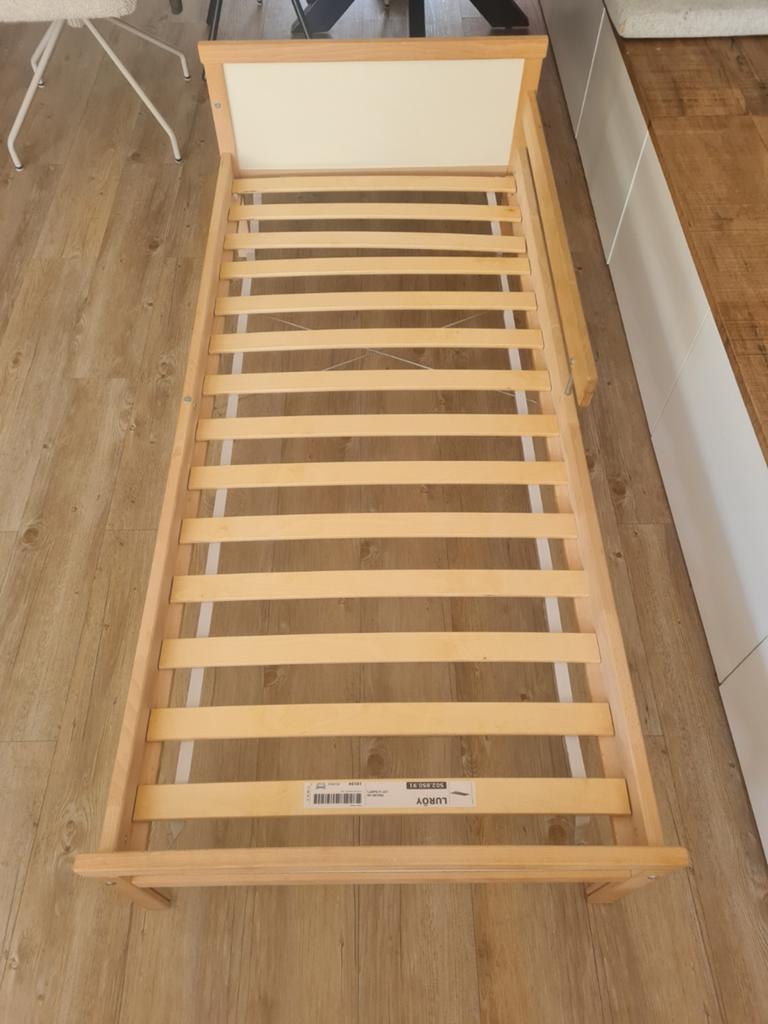 IKEA Sniglar Ledikant met Luröy lattenbodem (70x160 cm), Gebruikt, Scandinavisch, Eenvoudig, Beige, Hout