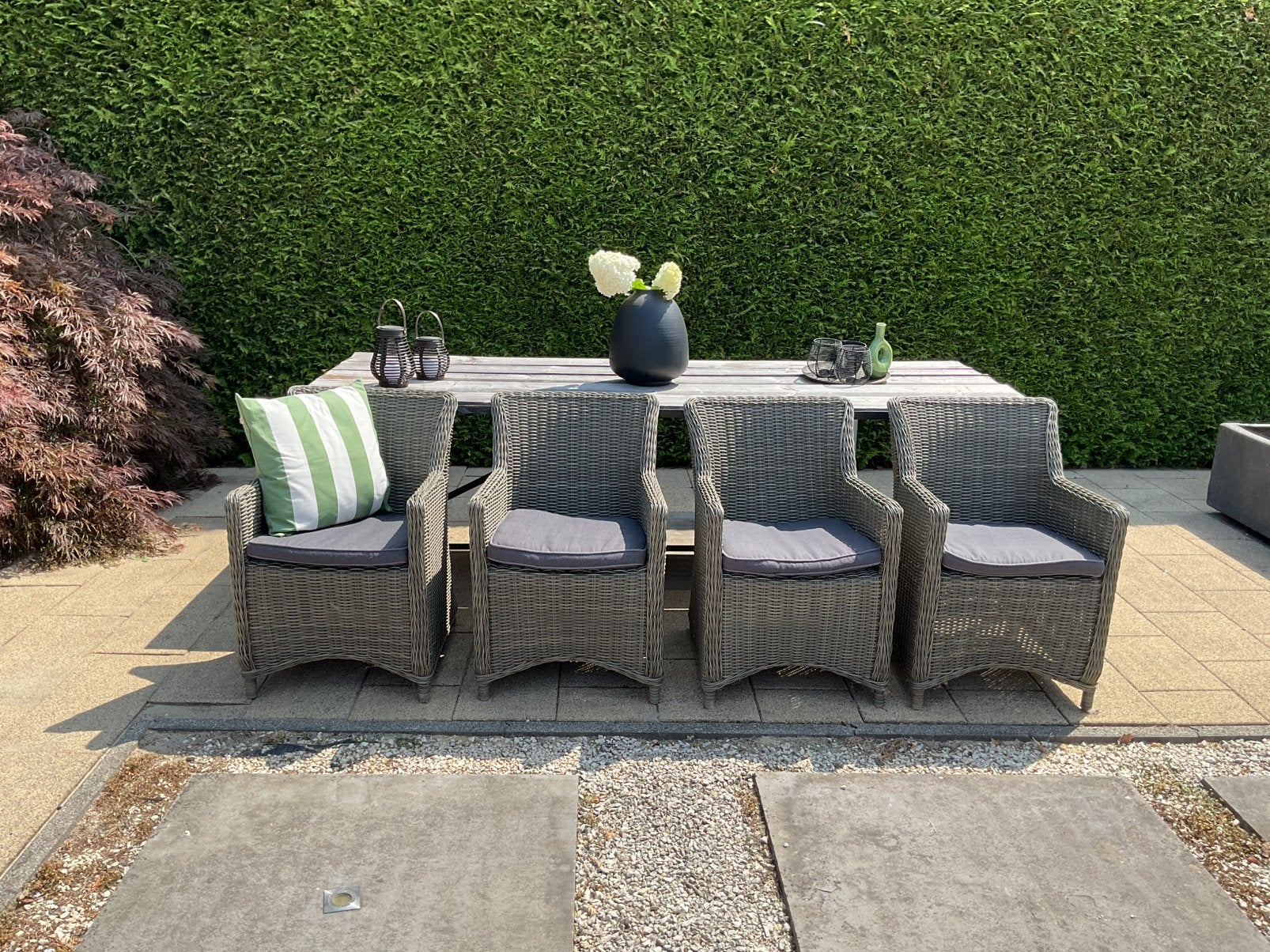 4 nette wicker tuinstoelen met zitkussens, Tuin en Terras, Ophalen, 4 zitplaatsen, Zo goed als nieuw, Wicker