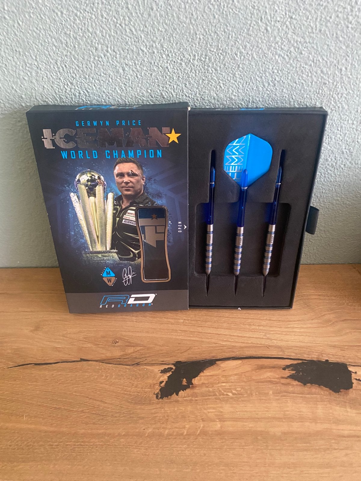 Gerwyn price 23g Challenger, Ophalen of Verzenden, Gebruikt, Pijlen