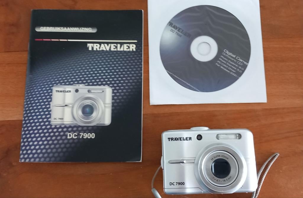 Traveler DC 7900 Compact Camera met handleiding en software, Ophalen, Gebruikt, Compact, Overige Merken
