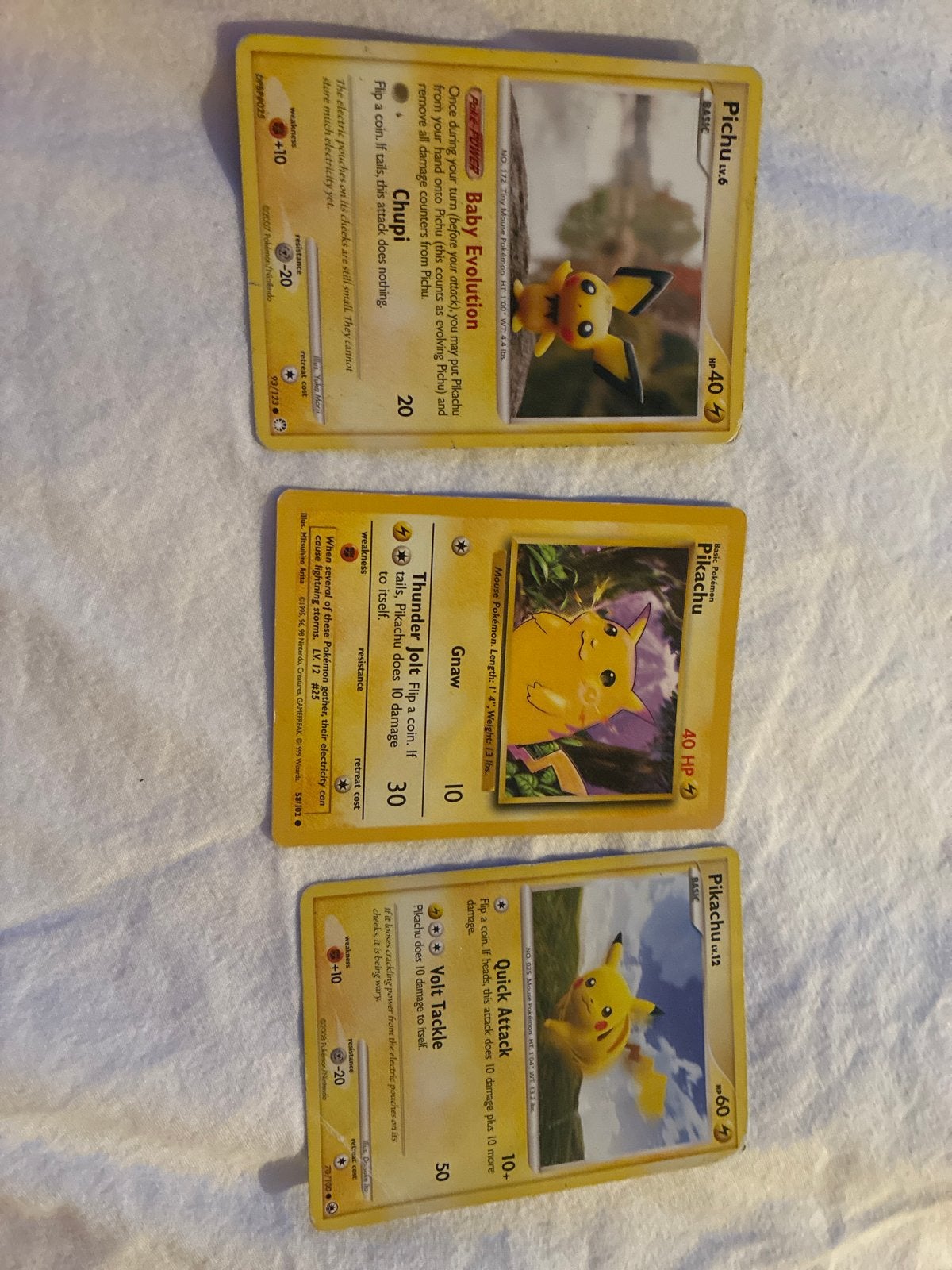 Set van 3 originele Pikachu Pokémon kaarten - edities, Ophalen of Verzenden, Gebruikt, Meerdere kaarten