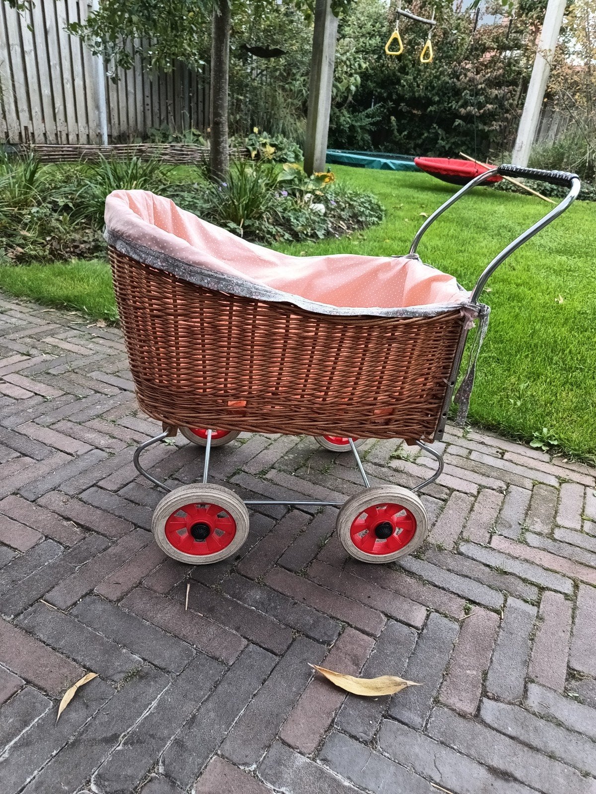 speelgoed kinderwagen, Ophalen