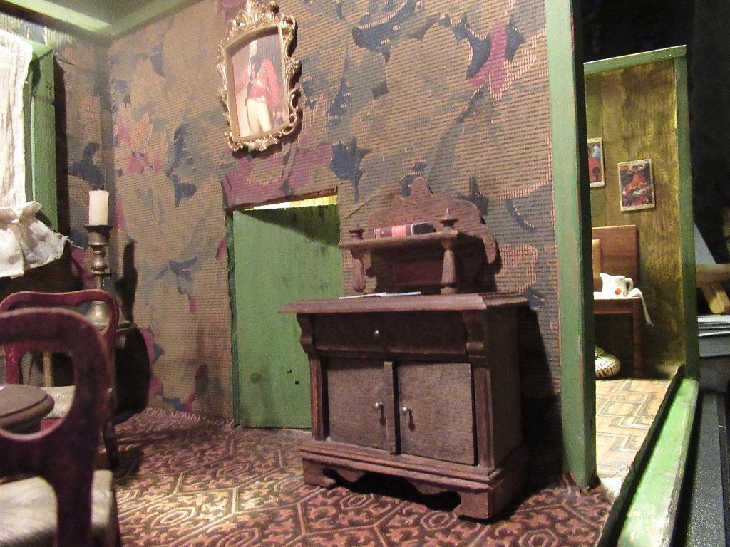 Antiek Grunderzeit kastje - 1890 -poppenhuis - verzenden kan, Antiek en Kunst, Antiek | Speelgoed, Ophalen