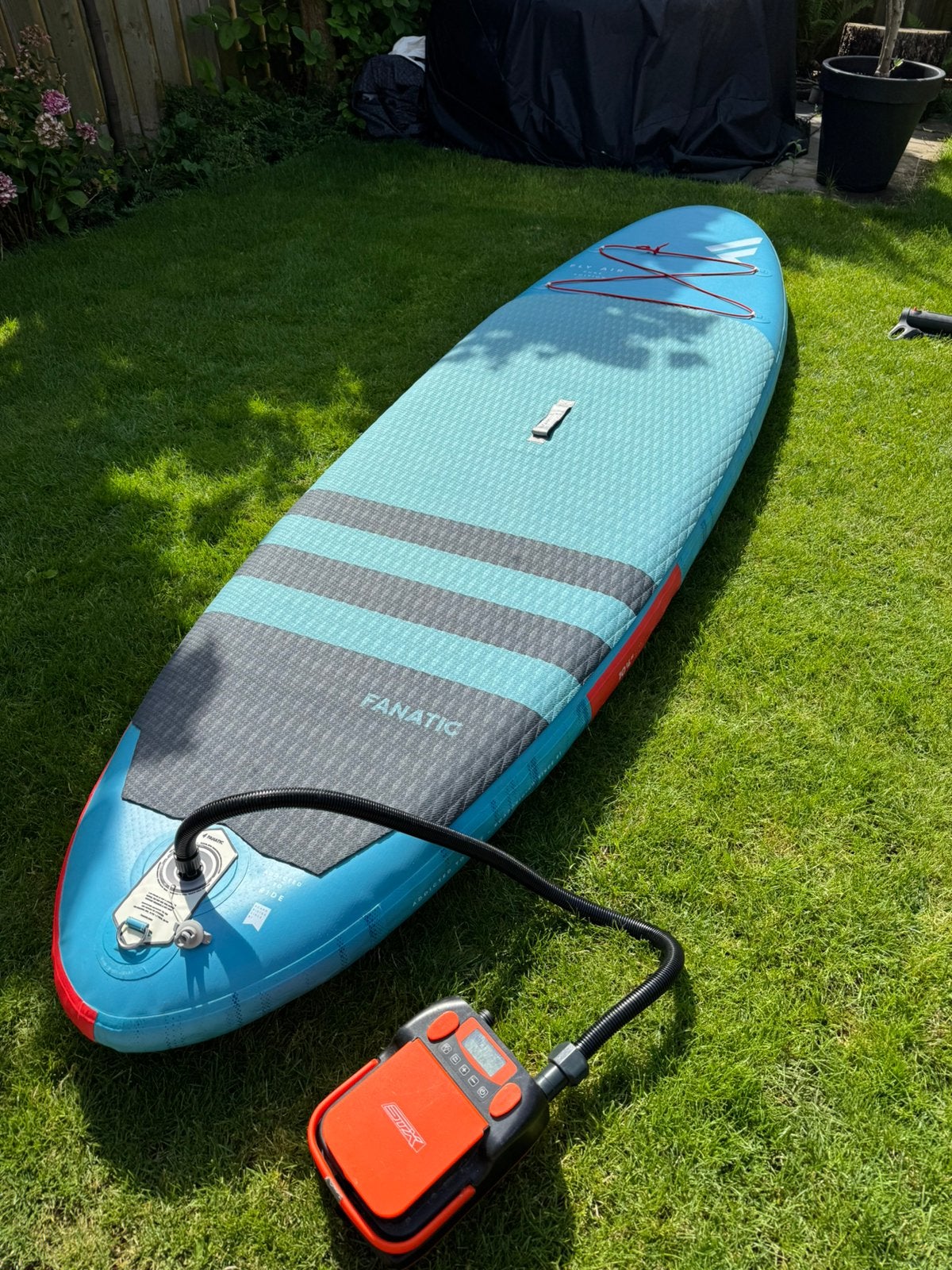Fanatic Fly Air Pure 10’4 SUP – 2 beschikbaar – €300 per set, Ophalen, Gebruikt, SUP-boards