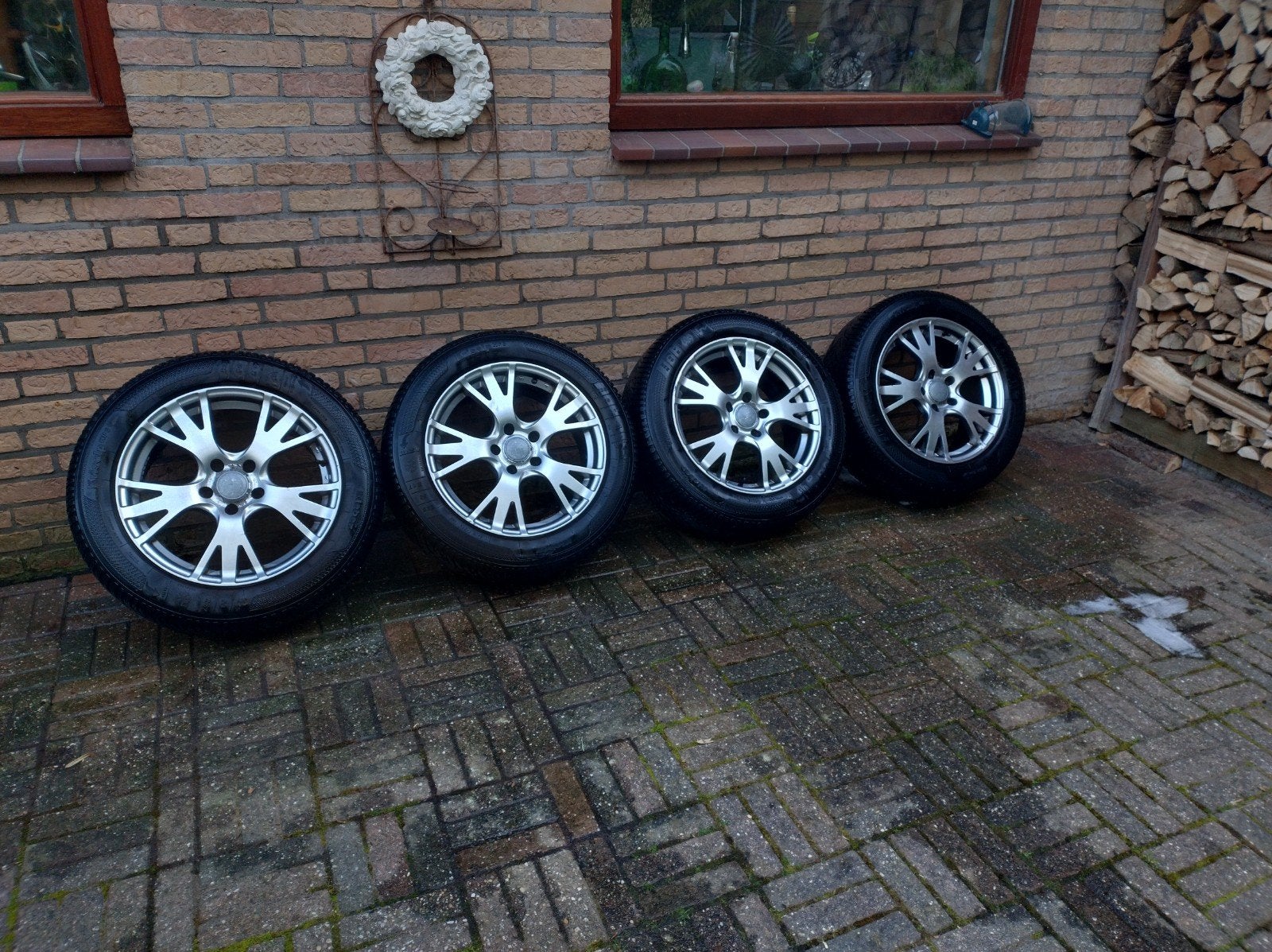Mazda 6 225x55xR17 Velgen met Winterbanden, Auto-onderdelen, Banden en Velgen, Gebruikt, Banden en Velgen, 17 inch, Personenwagen