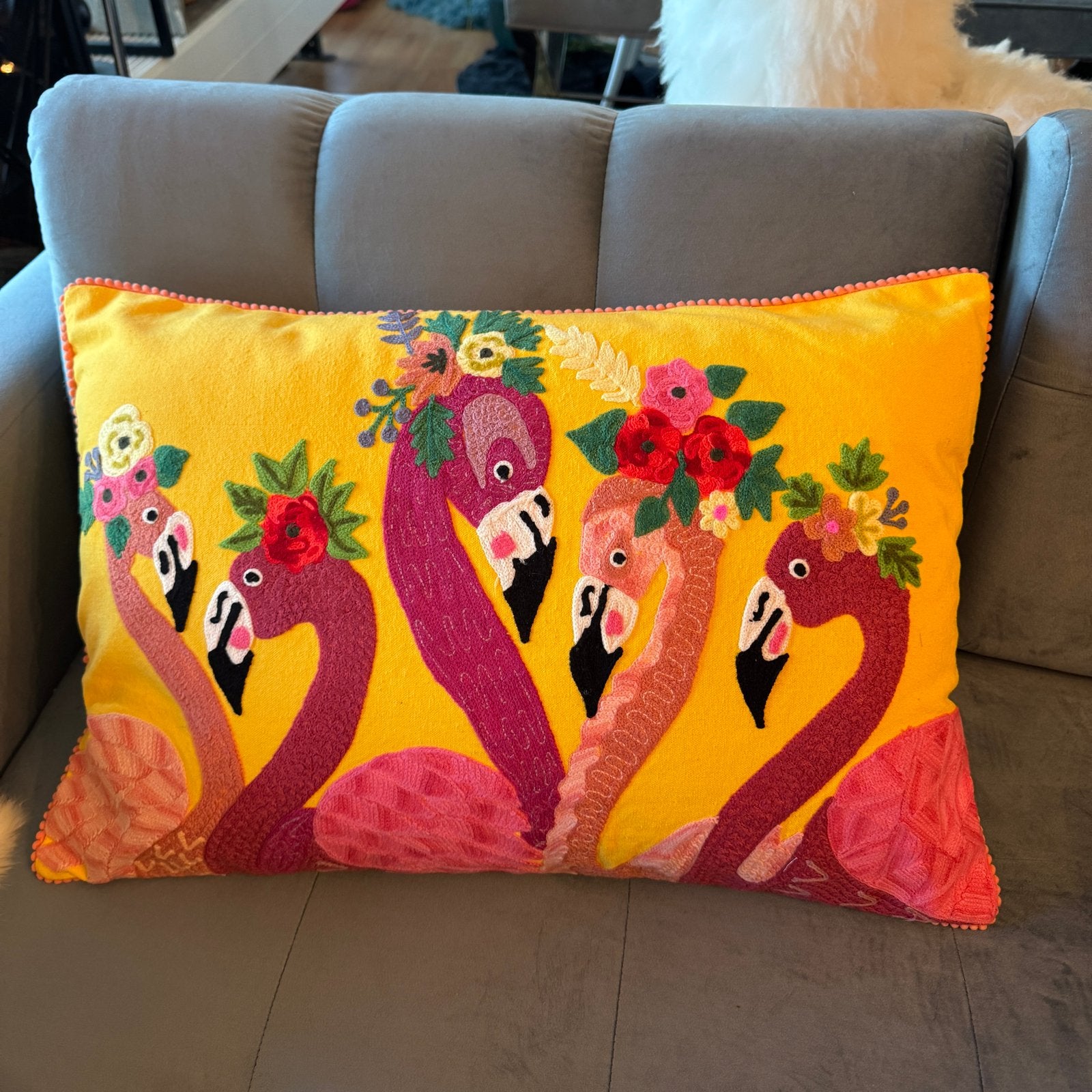 Nieuw kussen met flamingo's en pompons, Nieuw, Ophalen of Verzenden, Sierkussen, Rechthoekig