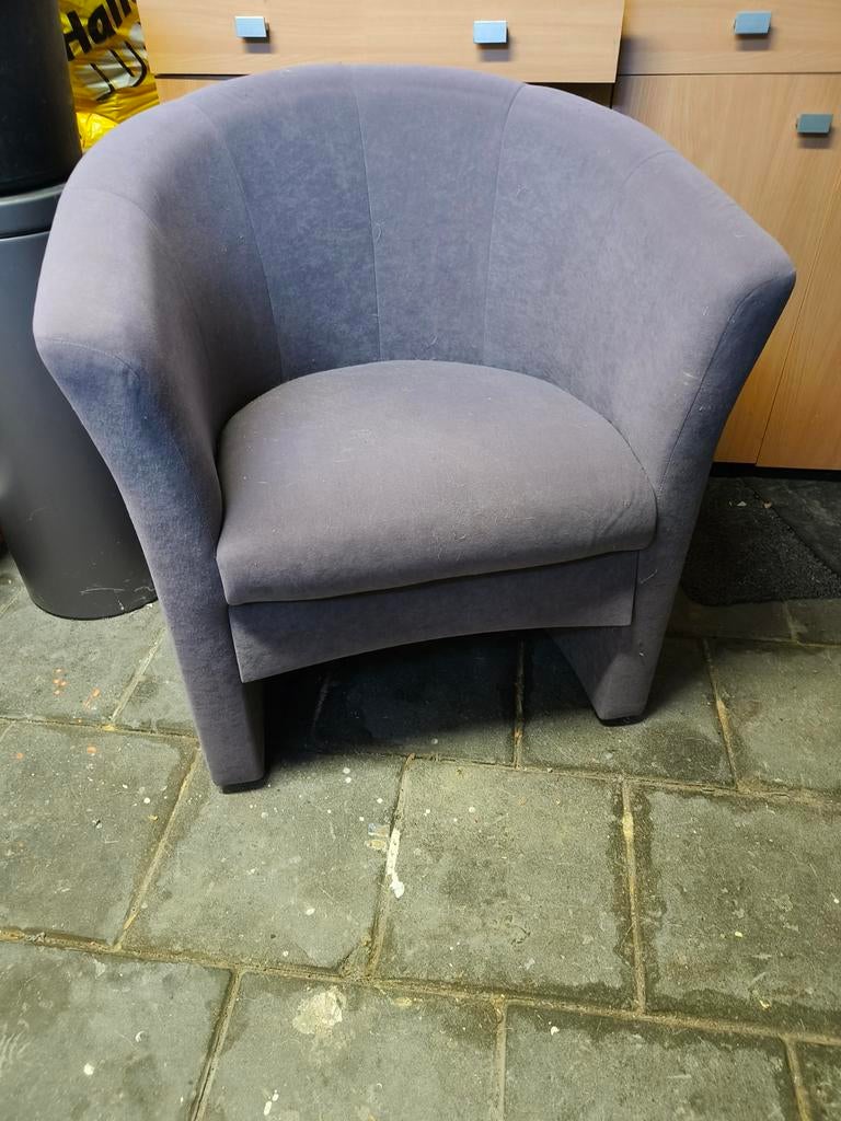 Gratis op te halen: Comfortabele fauteuil in goede staat, Huis en Inrichting, Stoelen, Ophalen, Gebruikt, Eén, Stof