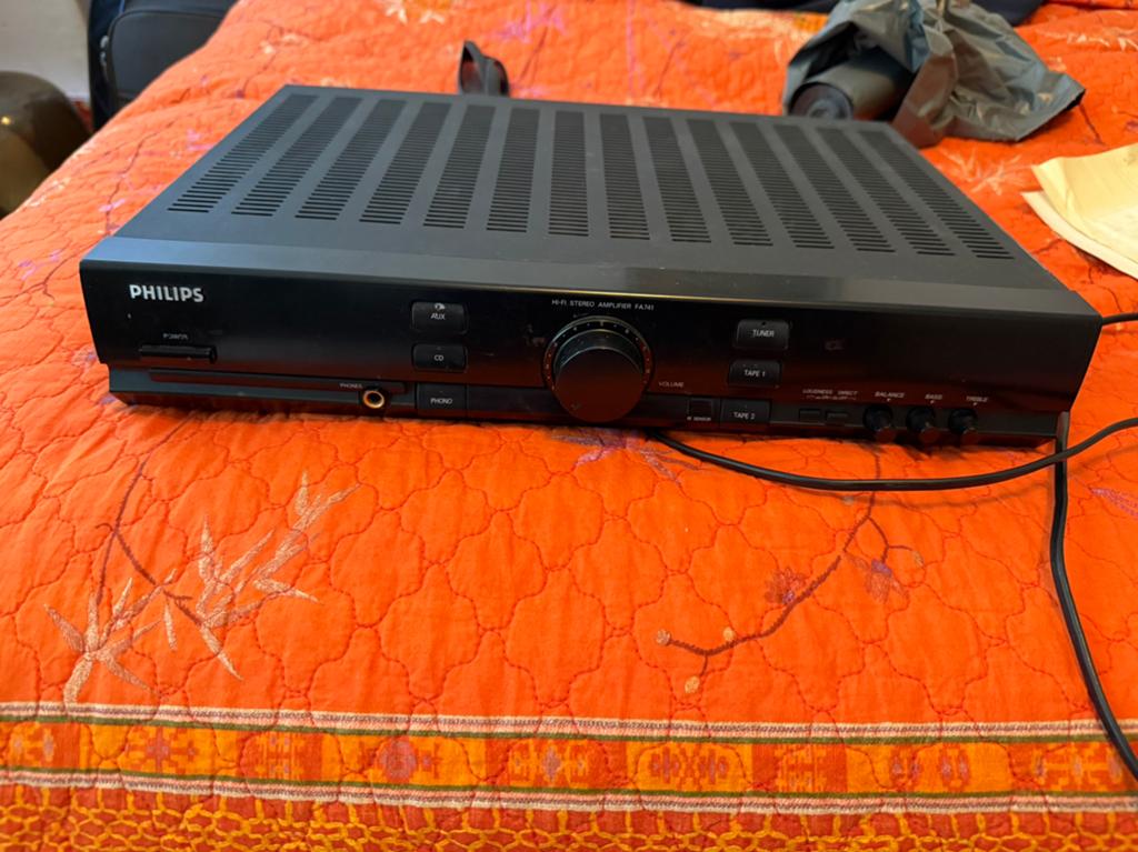 Philips FA741 Stereo Versterker - Volume kraakt lichtjes, Audio, Tv en Foto, Ophalen, Gebruikt, Stereo, Overige merken