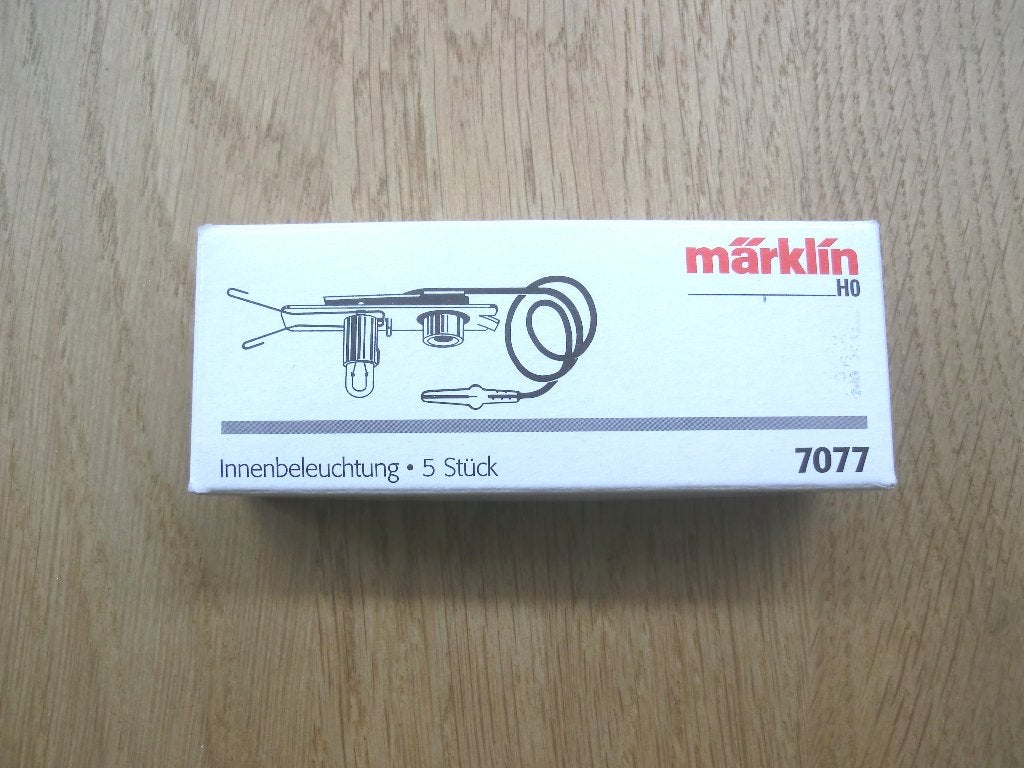 Vijf stuks nieuwe märklin interieurverlichting nr 7077, Hobby en Vrije tijd, Modeltreinen | H0, Gelijkstroom of Wisselstroom, Ophalen of Verzenden