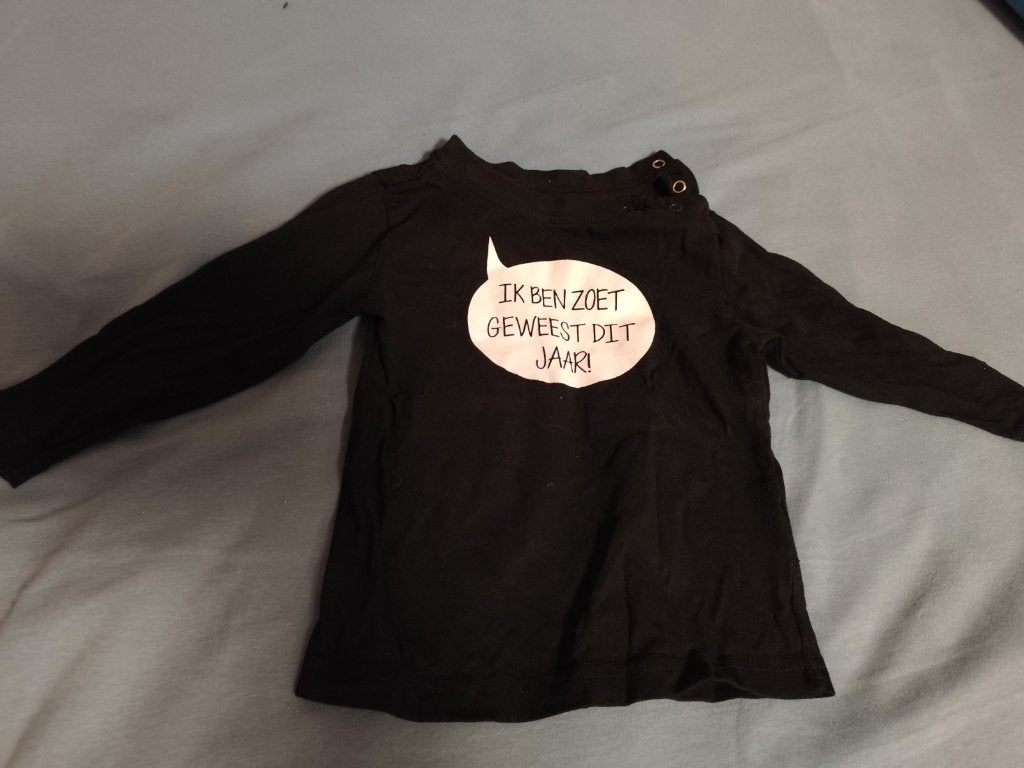 Zwart sinterklaas shirtje maat 86, Ophalen of Verzenden, Zo goed als nieuw