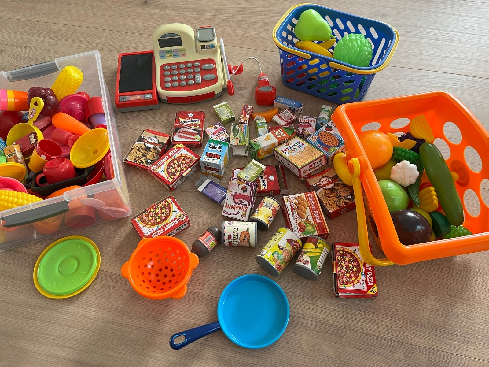 Speelgoedwinkel set: kassa, boodschappen en meer!, Kinderen en Baby's, Ophalen, Gebruikt, Jongen of Meisje