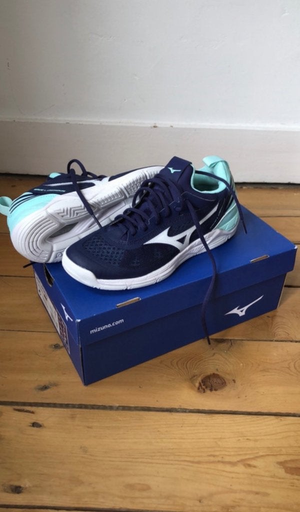 Volleybal Mizuno schoenen, Ophalen of Verzenden, Nieuw, Schoenen