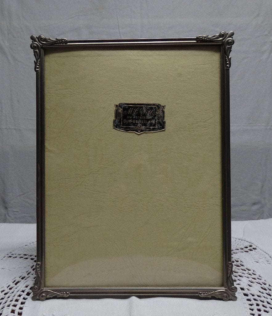 Oude fotolijstje bolglas zilverkleur / nr.42, Zilver, Metaal, Standaard fotolijst, Ophalen of Verzenden