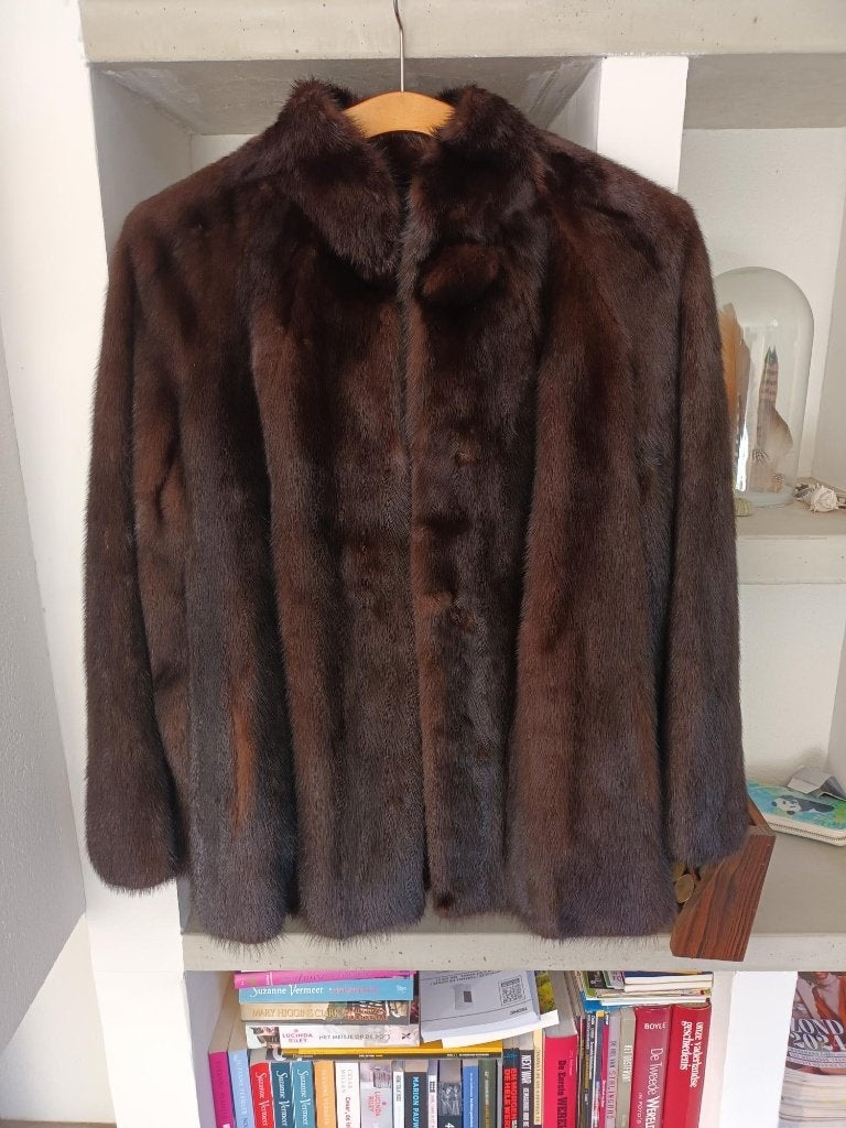 Vintage echte Nerts bontjas, kort model, Ophalen of Verzenden, Zo goed als nieuw, Maat 38/40 (M), Bruin