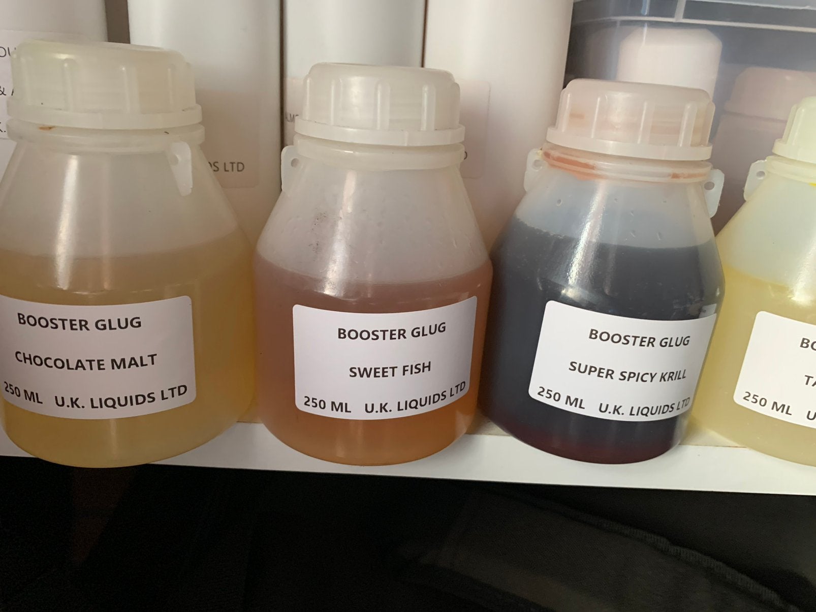 KARPER BOILIE ALLE VOER PELLETS LIQUID FOOD GLUG, Verzenden, Nieuw, Complete set