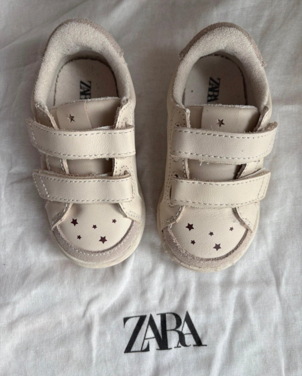 Zara meisje kids leren sneakers maat 22 klittenband gympen, Ophalen of Verzenden, Zo goed als nieuw, Meisje, Schoentjes