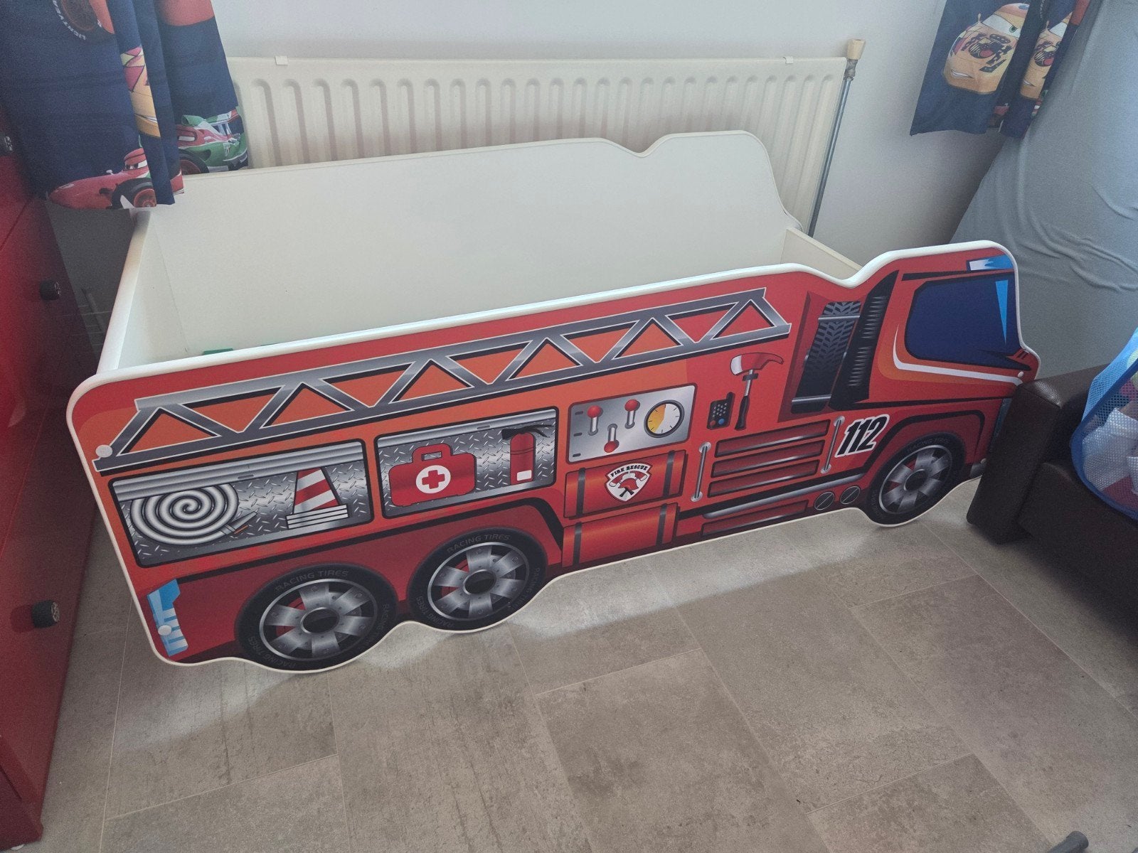 kinderbed brandweerbed plus matras brandweer bed, Kinderen en Baby's, Kinderkamer | Bedden, 70 tot 85 cm, Ophalen of Verzenden