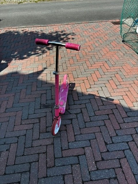 Roze step, Fietsen en Brommers, Ophalen, Gebruikt, Gewone step, Intertoys