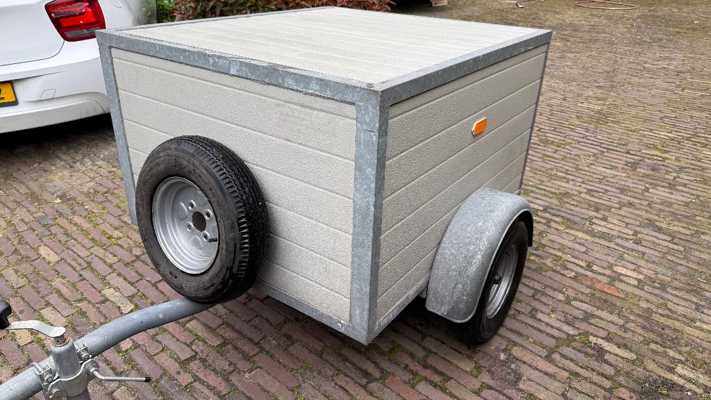 Zeer robuuste, complete en nette hondentransportaanhangwagen, Ophalen, Zo goed als nieuw