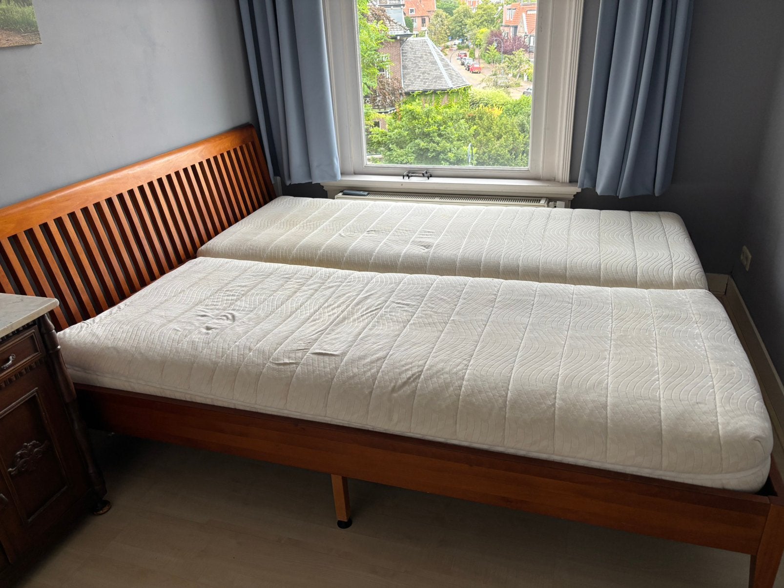 Groot 2 persoonsbed, Ophalen, Gebruikt, Bruin, Tweepersoons