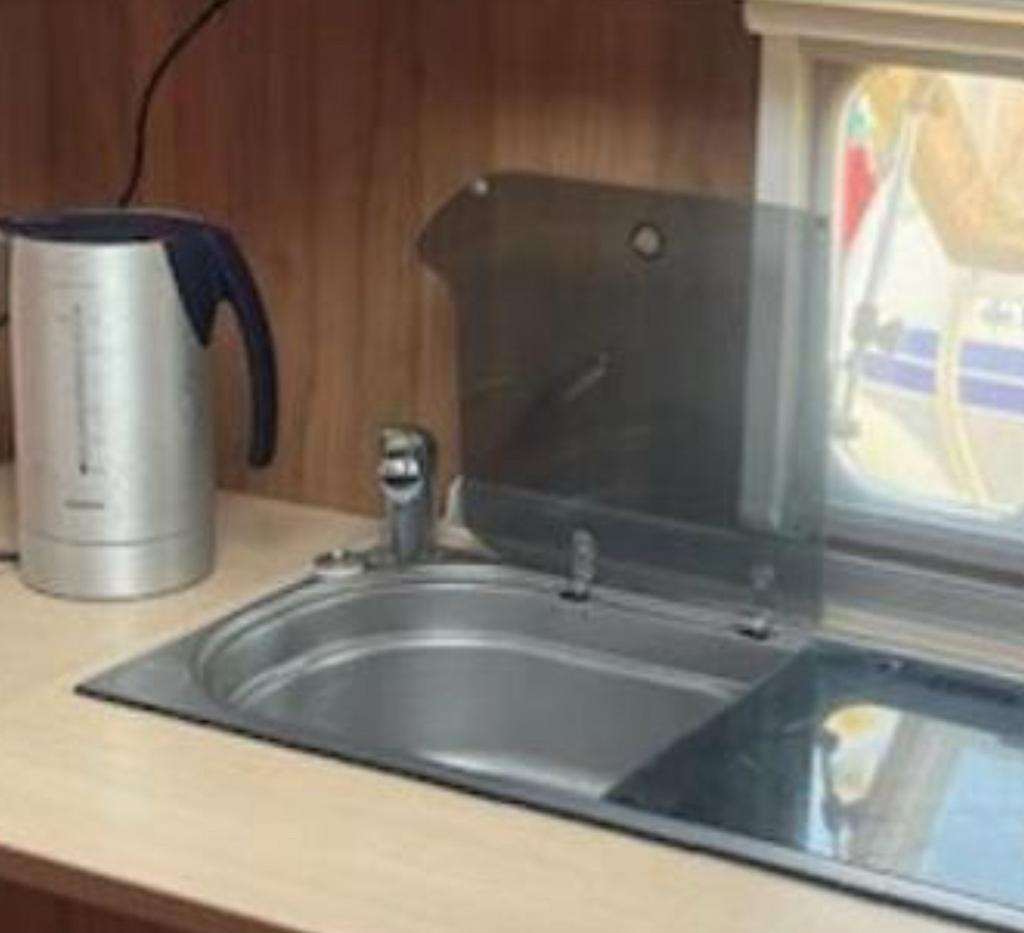 Opzoek naar deze glasplaat van Dometic - cramer, Caravans en Kamperen, Ophalen, Zo goed als nieuw