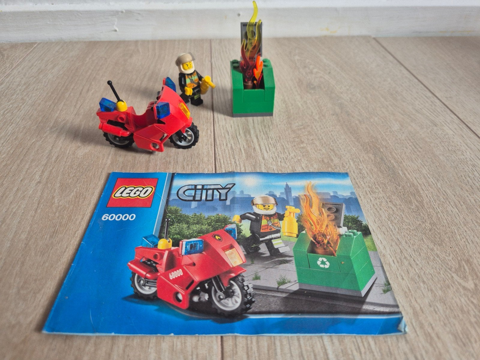 Lego City 60000 Brandweermotor met instructie, Lego, Ophalen of Verzenden, Inclusief minifiguren, Complete set