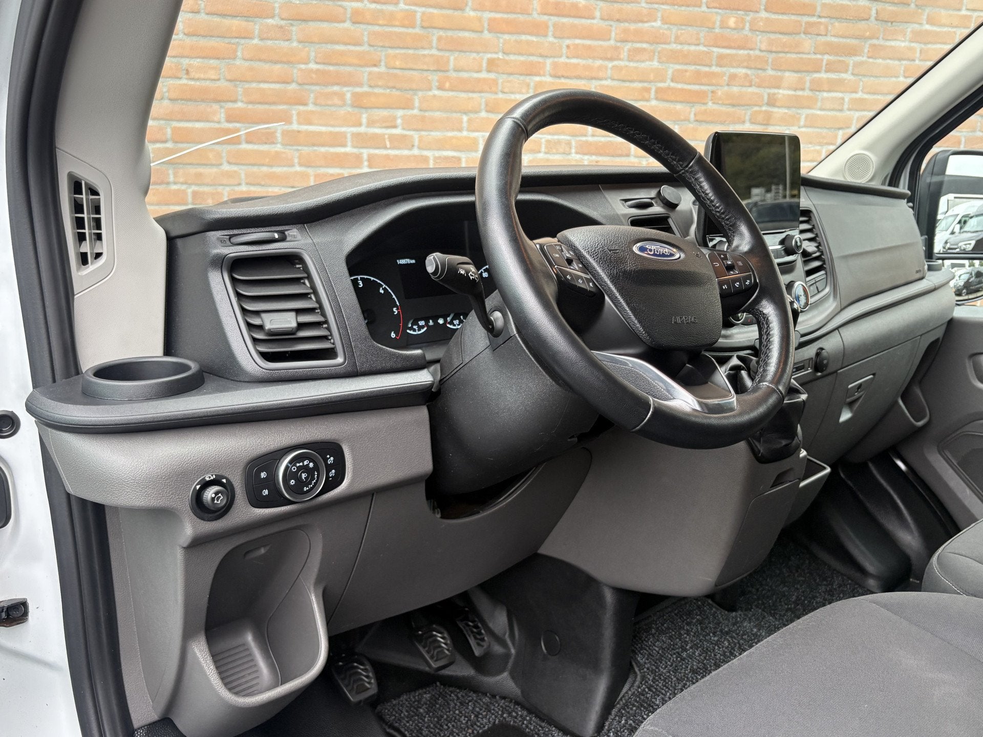 Ford Transit 2.0TDCI 130PK L3H2 Cruisecontrol / Camera / Tre, Auto's, Voorwielaandrijving, Stof, 4 cilinders, Met garantie (alle)