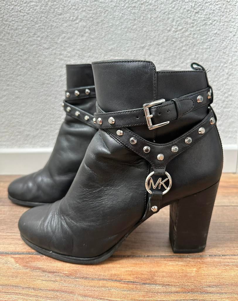 Michael Kors zwarte laarsjes in maat 39., Kleding | Dames, Schoenen, Gedragen, Lage of Enkellaarzen, Zwart, Ophalen of Verzenden