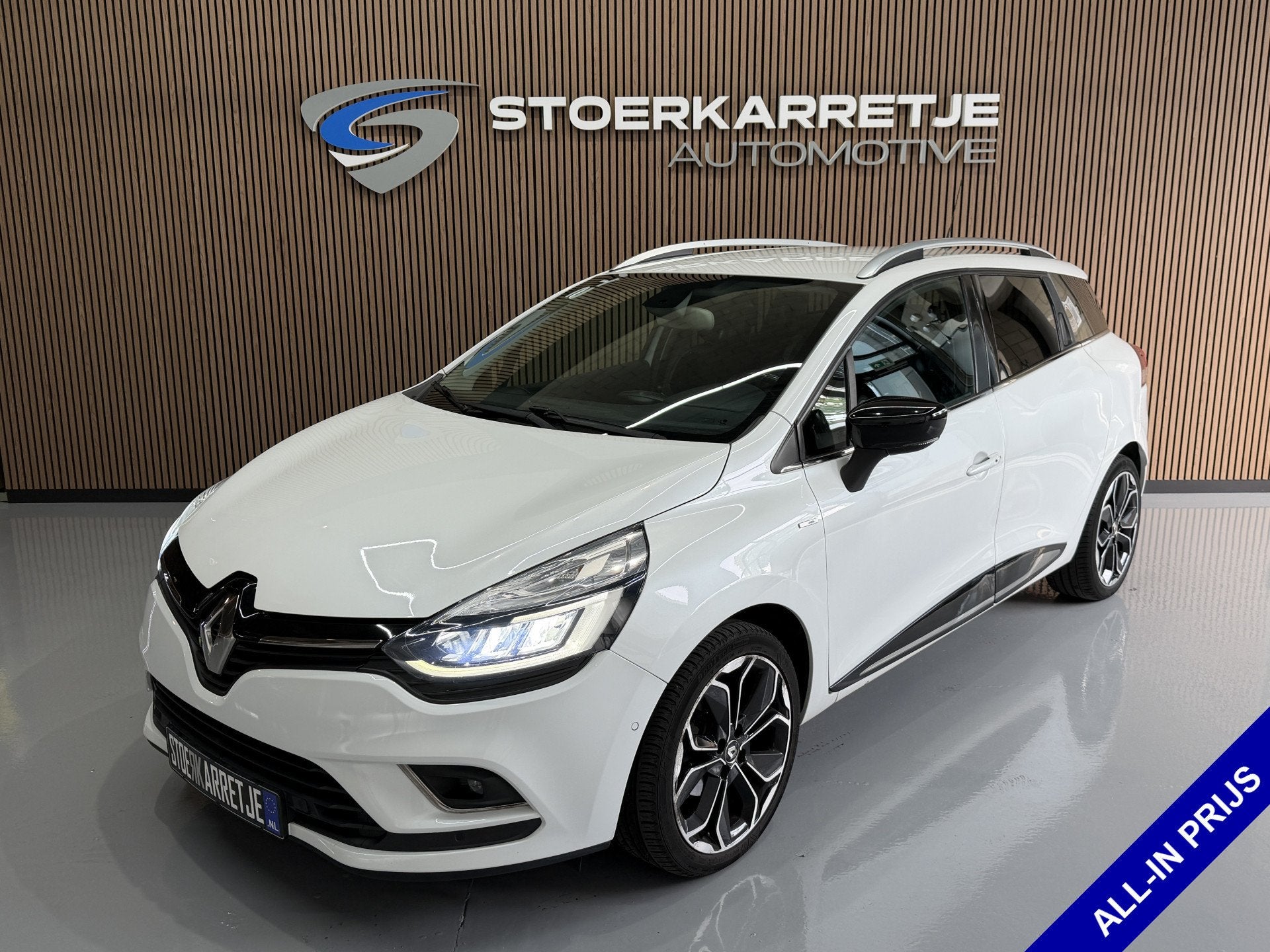 Renault Clio Estate 0.9 TCe Bose | Navi | 17" | Cruise contr, 898 cc, 1063 kg, Gebruikt, 580 kg