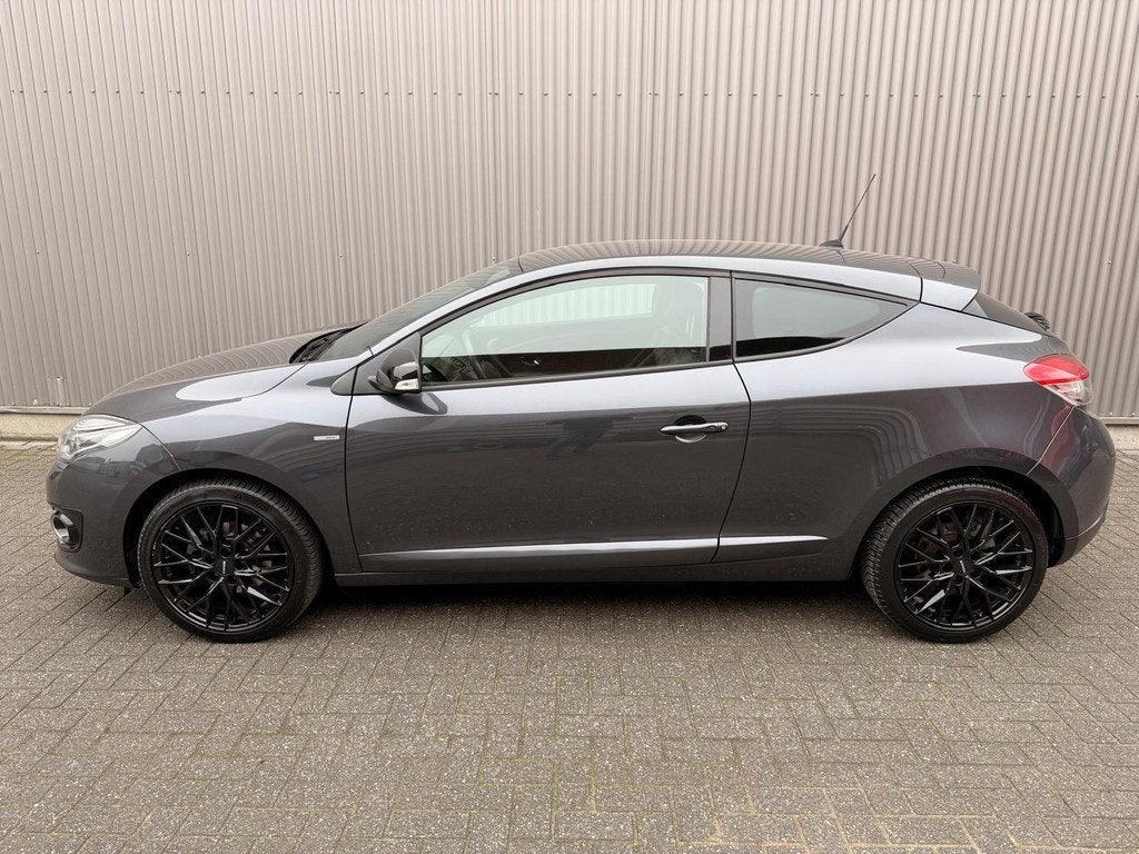 Renault Mégane Coupé 1.2 TCe GT-Line Stoelverwarming|Navi|, Voorwielaandrijving, Euro 5, Gebruikt, 4 cilinders
