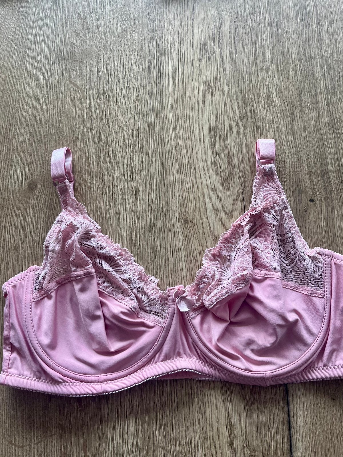 Triumph 95E ful cup pastel roze met kant, Verzenden, BH, Roze