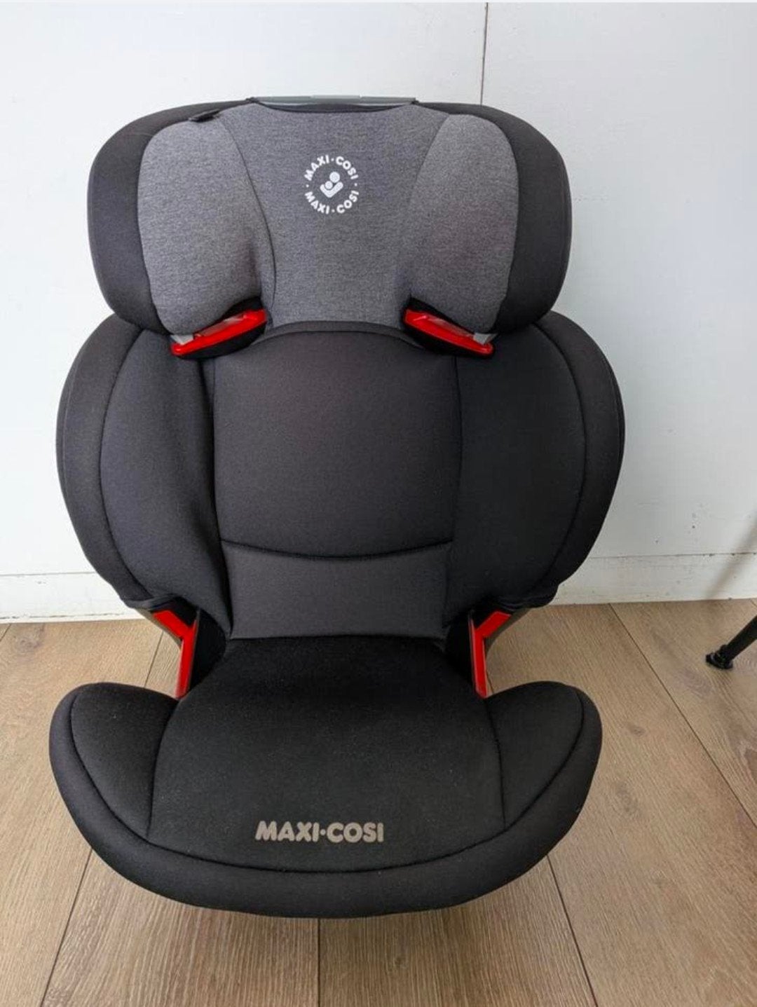 Maxi Cosi Rodifix autostoel 15-36 kg, Ophalen, 15 t/m 36 kg, Verstelbare rugleuning, Zo goed als nieuw