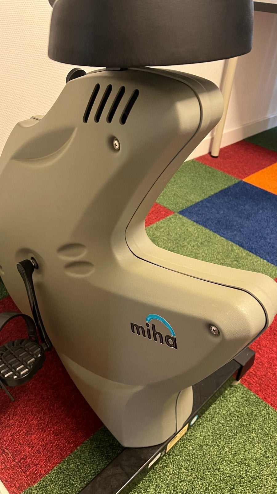 Miha Hometrainer - Zo goed als nieuw, Ophalen, Zo goed als nieuw, Metaal, Benen