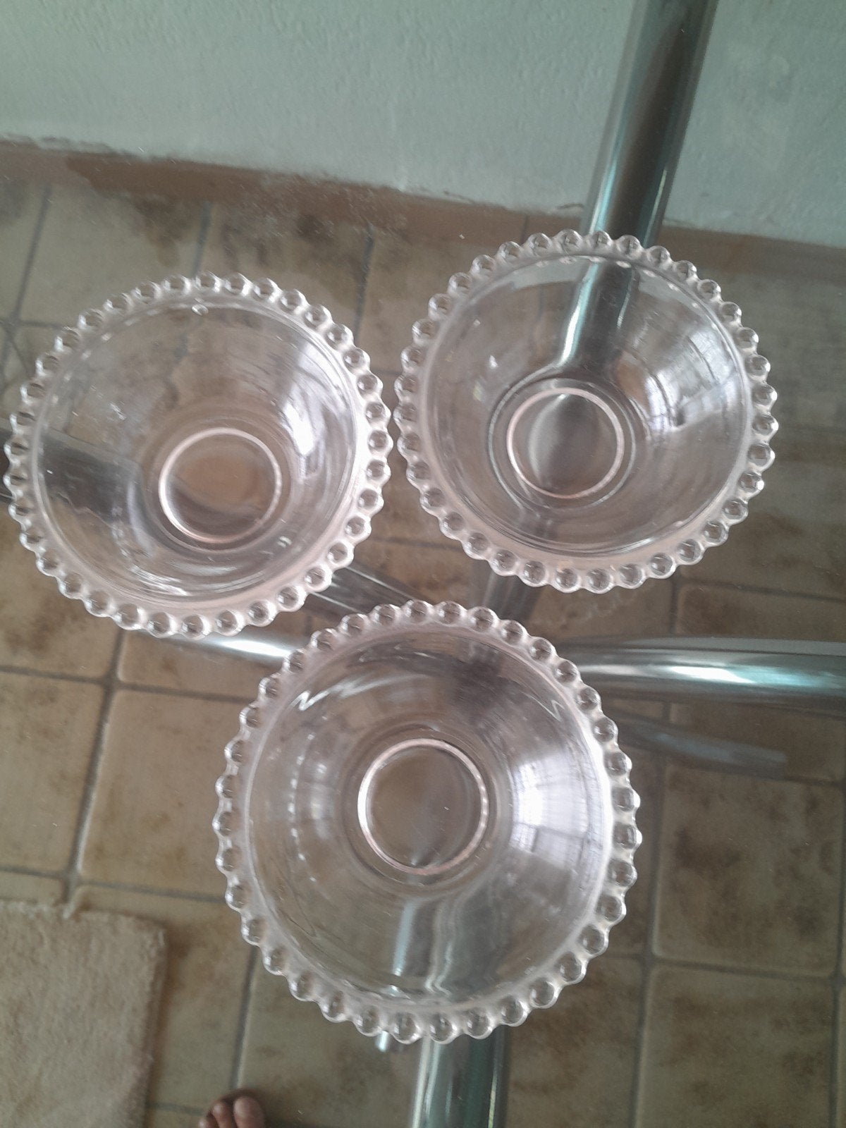 Set van 3 glazen schaaltjes met parelrand, Ophalen of Verzenden
