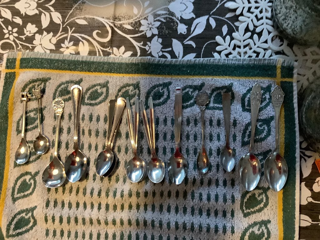 Te koop diverse verzilverde lepels, Ophalen