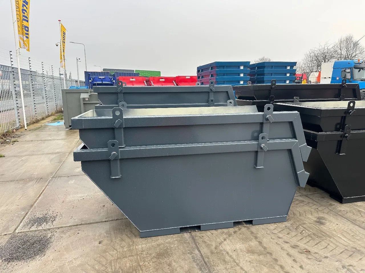 Sidalco 2 m3 portaalarm met lepelgaten (bj 2025)