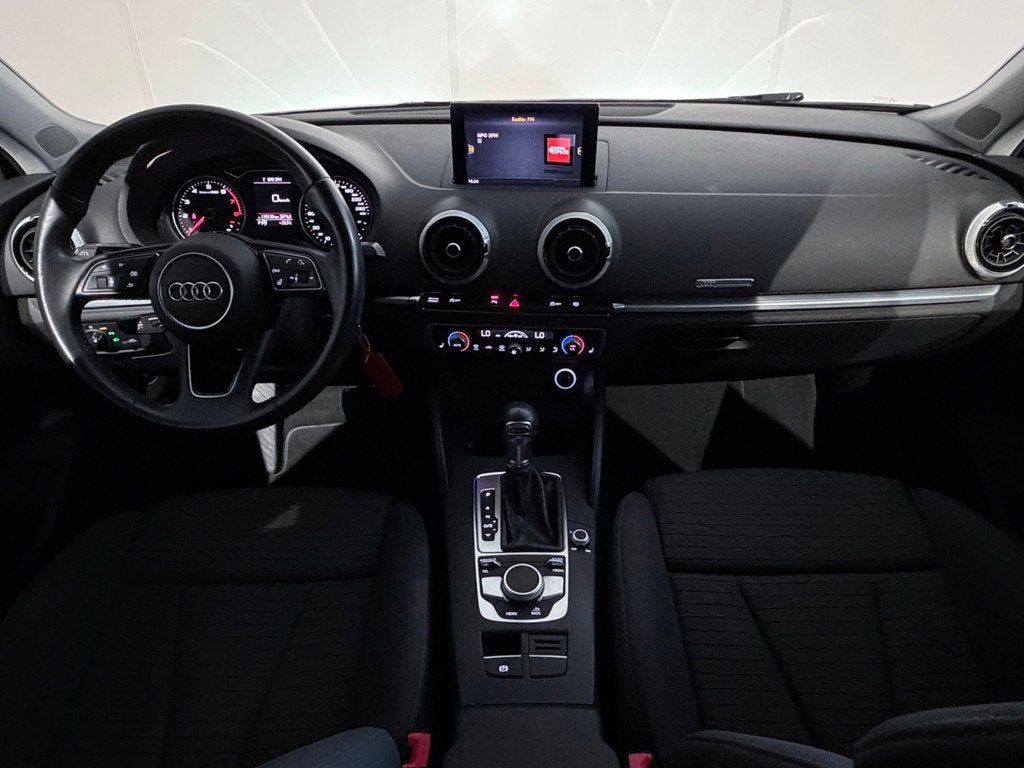 Audi A3 Sportback 40 TFSI S-Tronic S-Line /Clima/ACC/PDC/Car, Auto's, Audi, Stof, Gebruikt, Euro 6, Automatische klimaatregeling