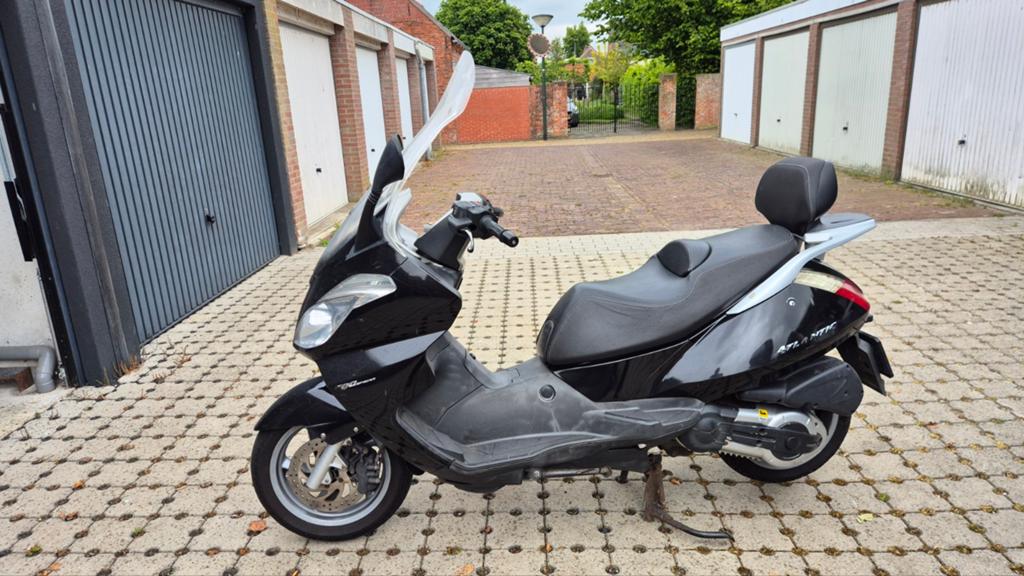 Aprilia Atlantic 500, Particulier, Scooter