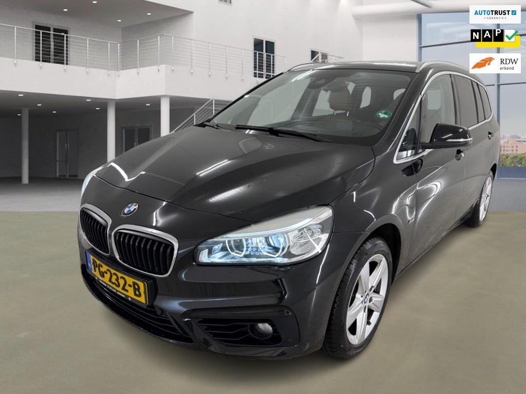 BMW 2-serie Gran Tourer 220i 7p. High Executive / NL PRIJS 1, 1998 cc, Gebruikt, Euro 6, 2-Serie Gran Tourer