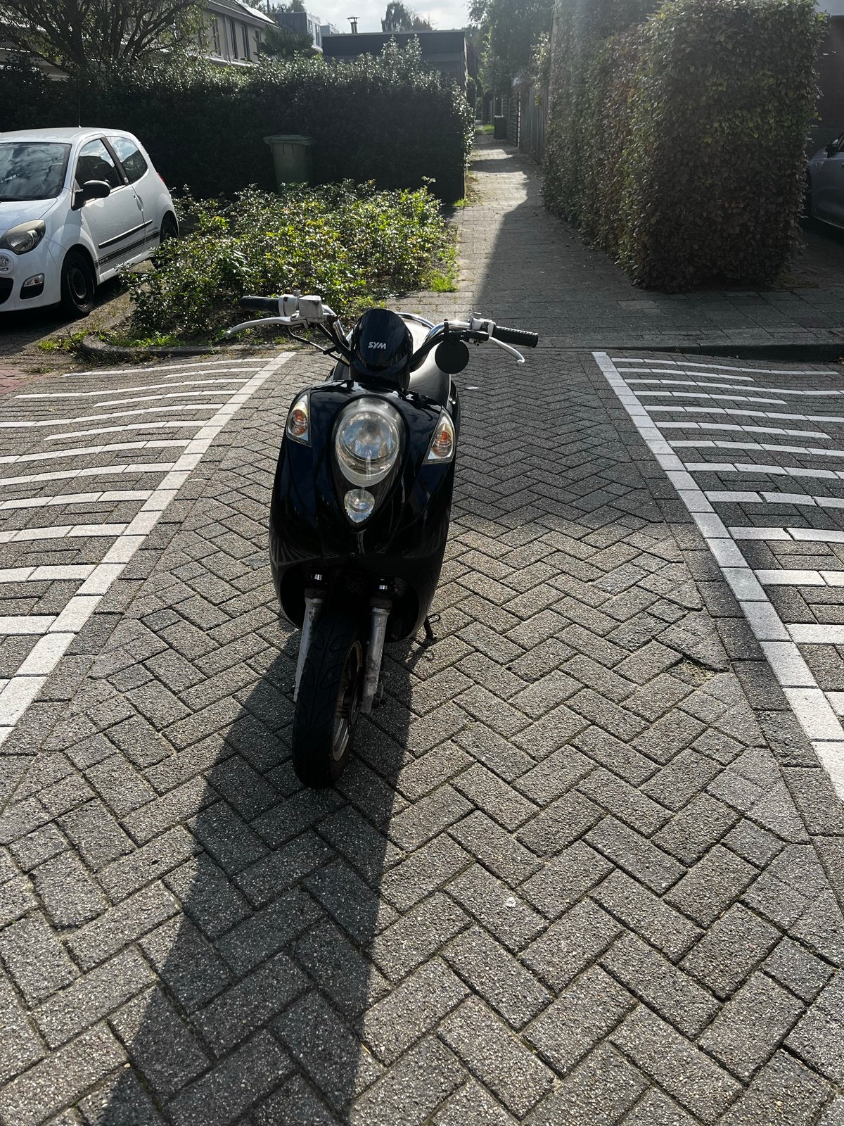 SYM Mio Scooter - snor 200€ ophalen deze week, Fietsen en Brommers, Ophalen, Gebruikt, Benzine, SYM