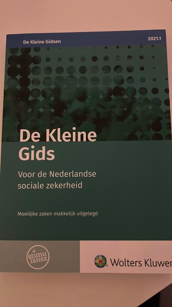 De Kleine Gids voor de Nederlandse sociale zekerheid 2021.1, Ophalen of Verzenden, Zo goed als nieuw, Sociale wetenschap